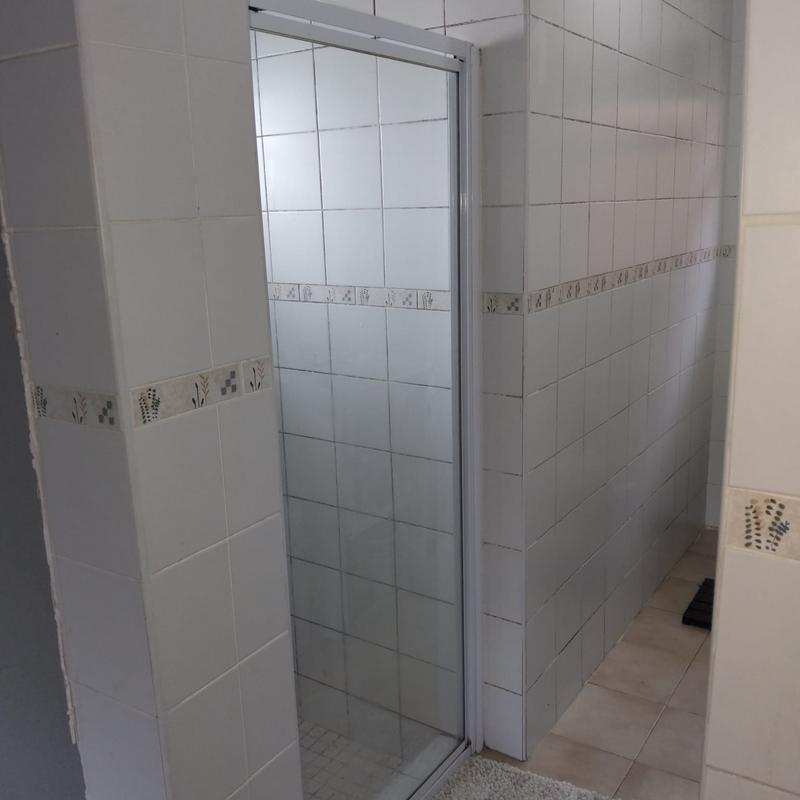 3 Bedroom Property for Sale in Peerless Park North Western Cape
